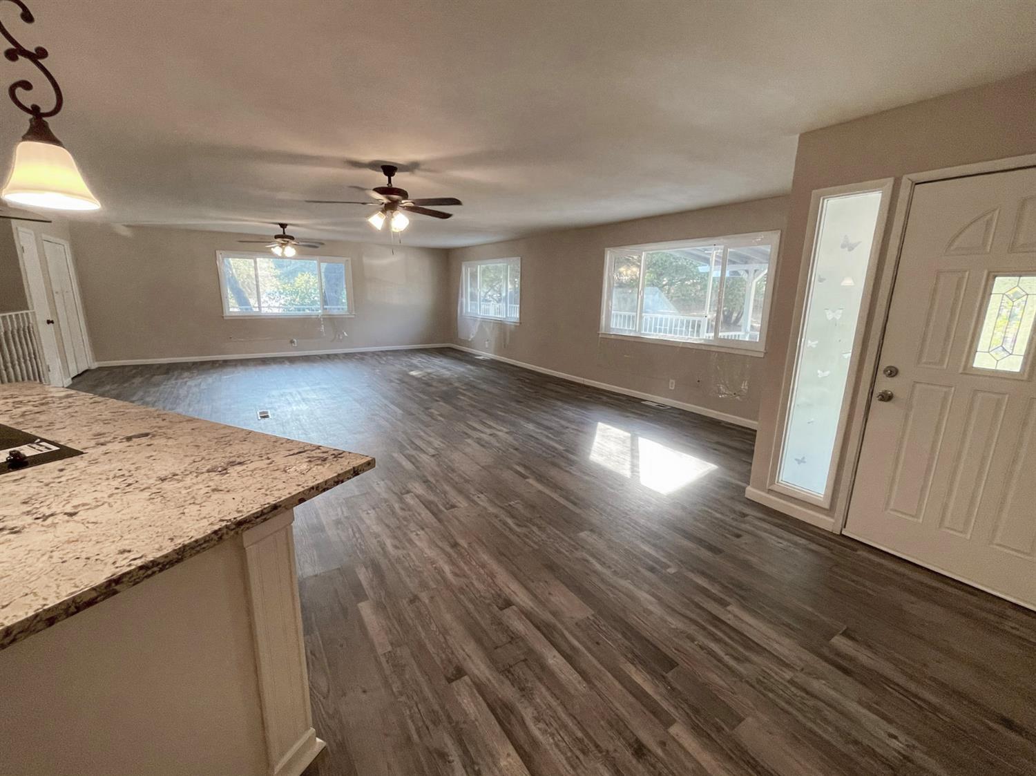 31405 Apache Road Coarsegold, CA 93614 - Photo 11 of 40 Gallery Image 11