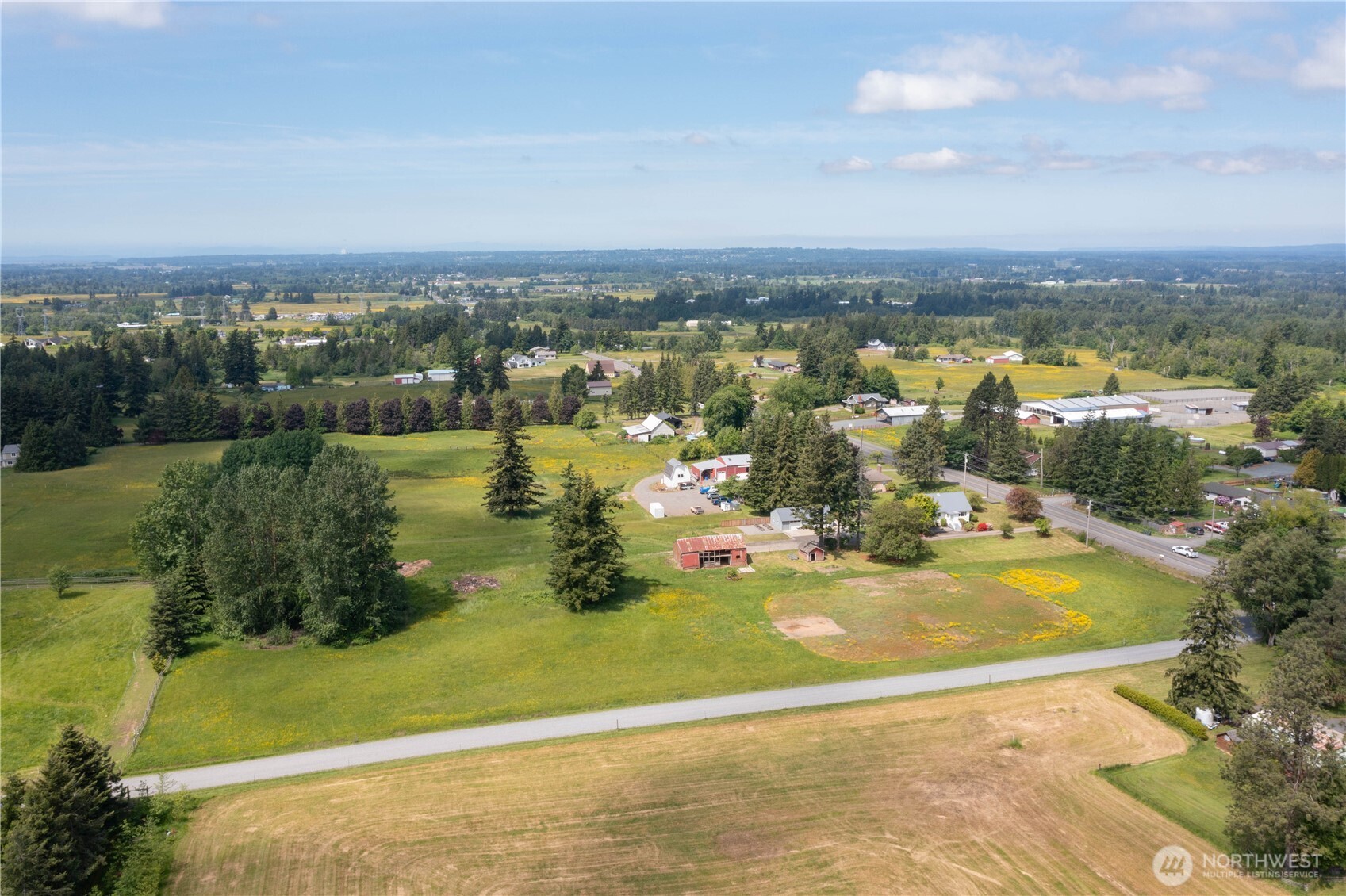 551 East Smith Road Bellingham, WA 98226 - Photo 3 of 39