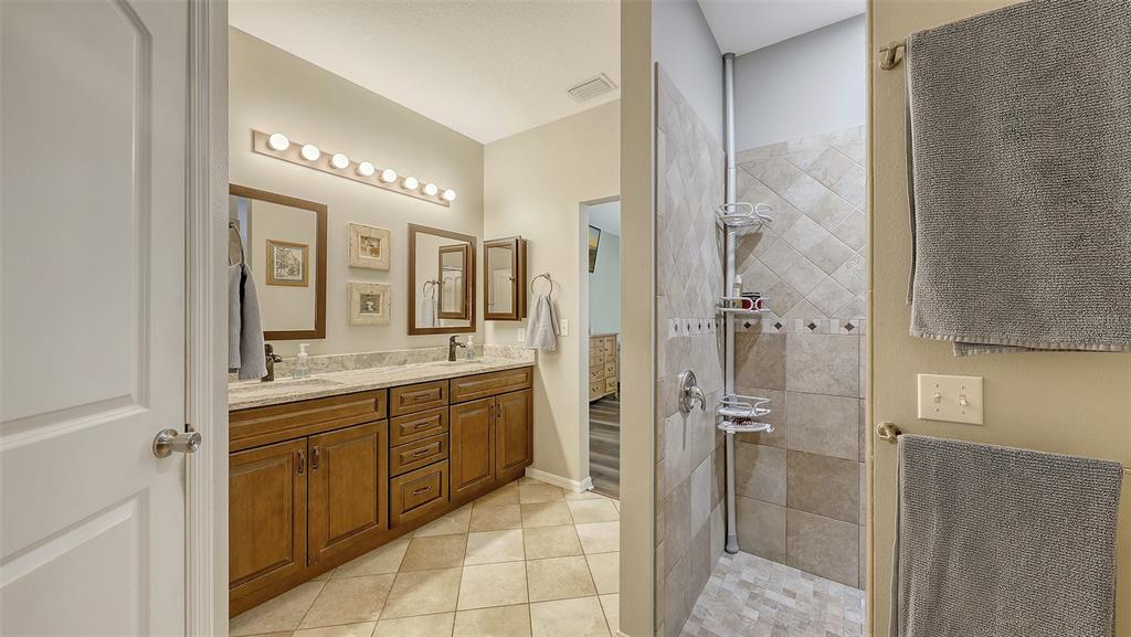 6365 Jim Davis Road Parrish, FL 34219 - Photo 34 of 66 Gallery Image 34