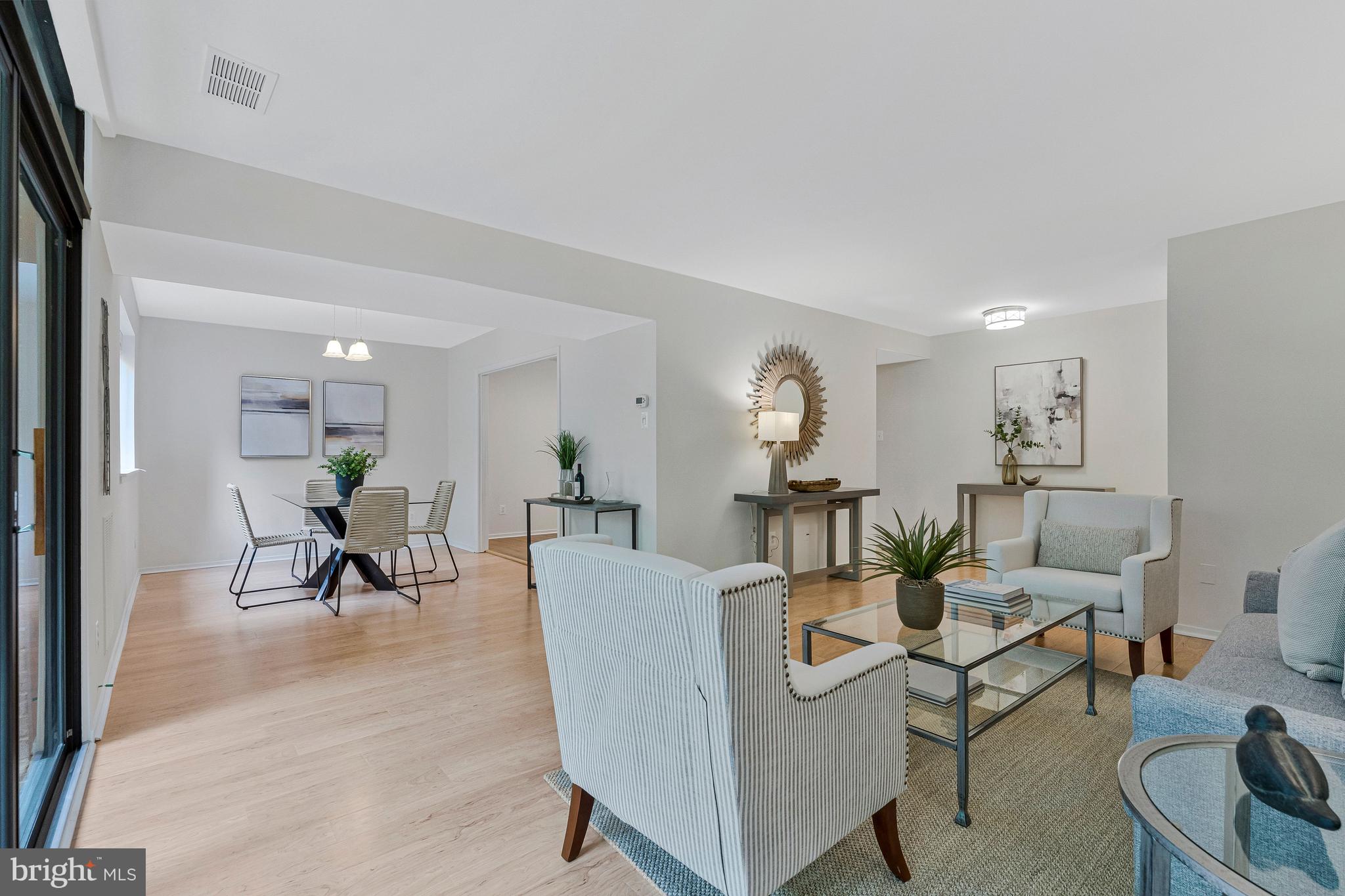 1621 Parkcrest Circle, Unit 201 Reston, VA 20190 - Photo 6 of 27