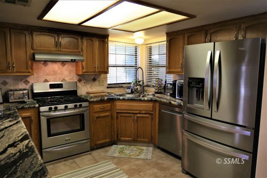 219 West Cielo Avenue Ridgecrest, CA 93555 - Photo 10 of 31 Gallery Image 10