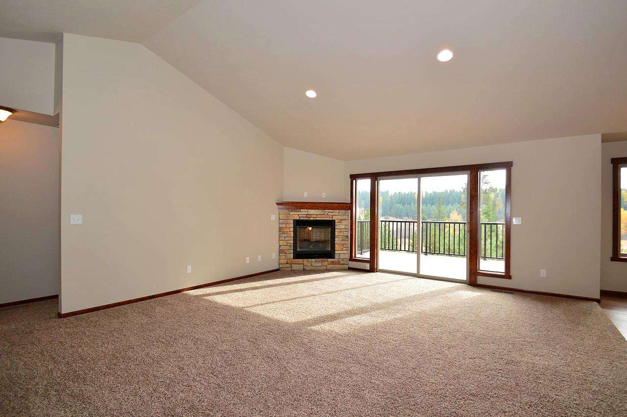 10305 East Connor Road Valleyford, WA 99036 - Photo 2 of 20