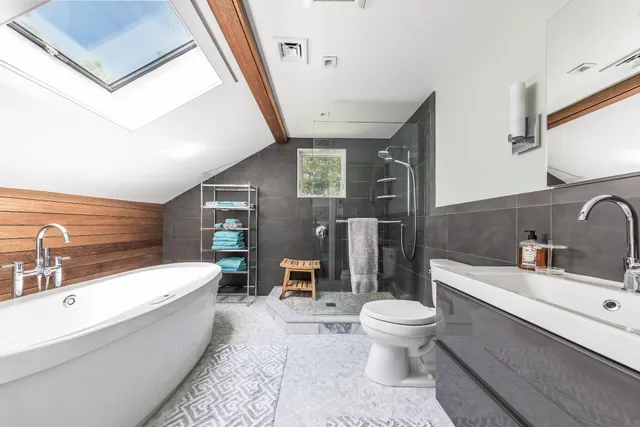 $35,000 | 15 Highland Boulevard, East Hampton, NY 11937