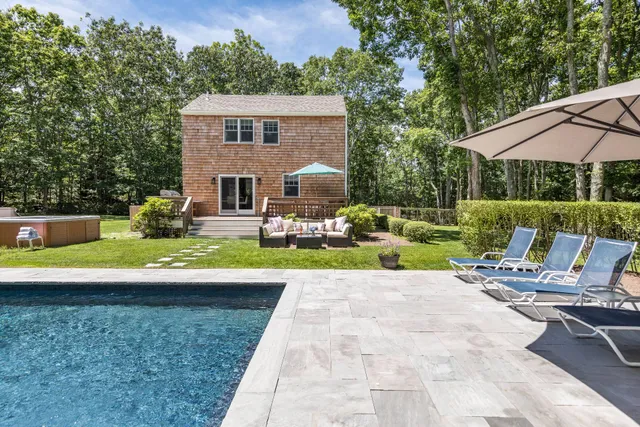 $35,000 | 15 Highland Boulevard, East Hampton, NY 11937