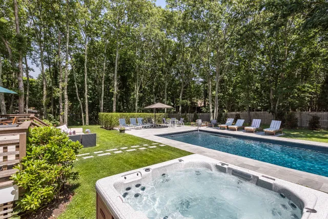 $35,000 | 15 Highland Boulevard, East Hampton, NY 11937