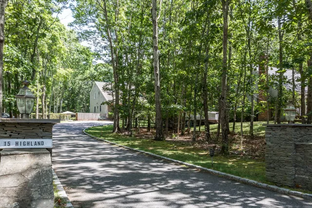$35,000 | 15 Highland Boulevard, East Hampton, NY 11937