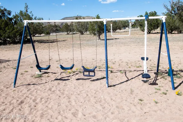 a view of a tennis court