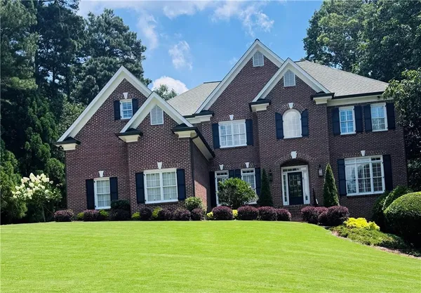 $1,895,000 | 720 Lake Mist Cove, Alpharetta, GA 30004