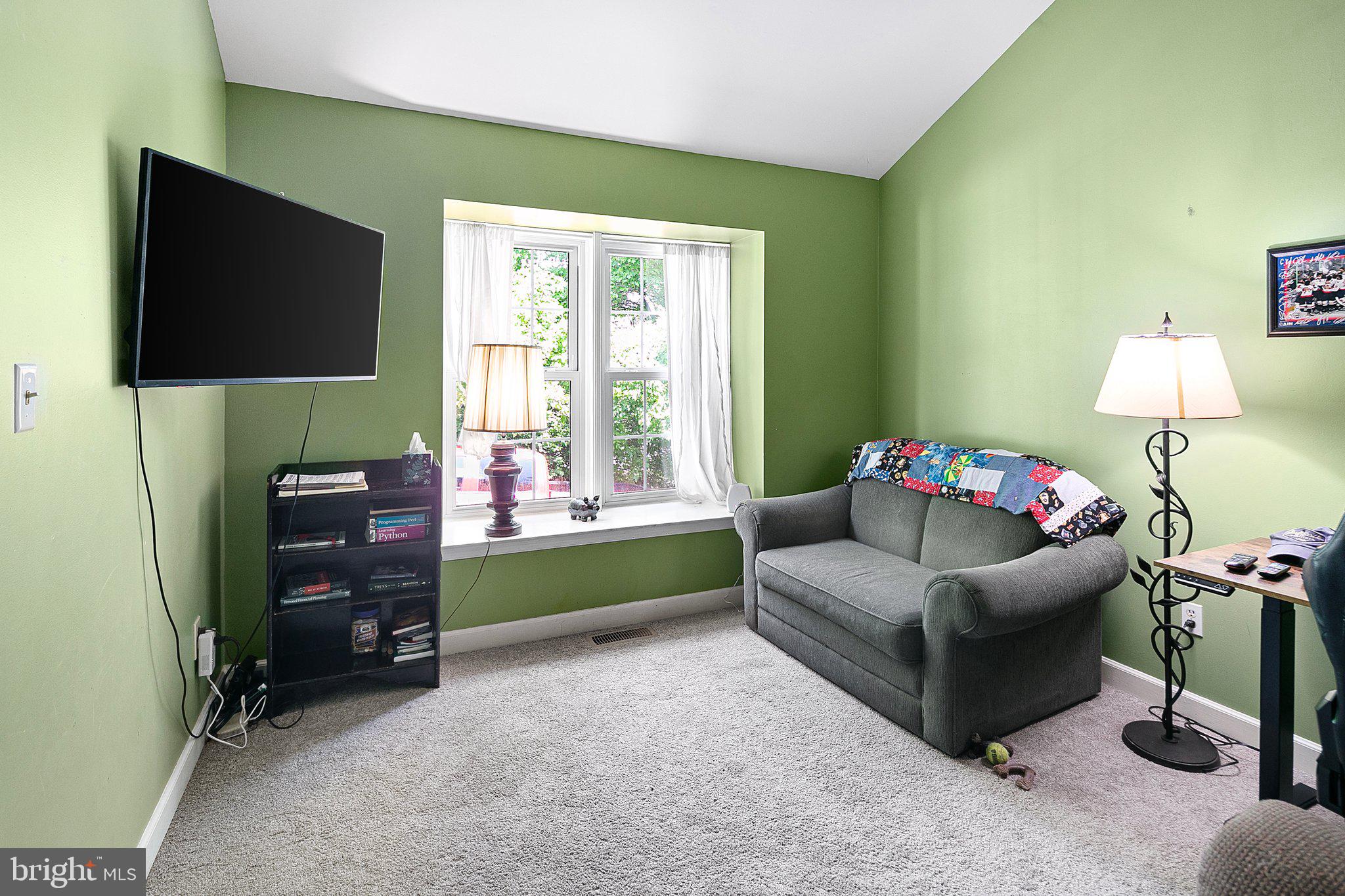 6535 Rimrock Road New Market, MD 21774 - Photo 16 of 50 Third bedroom