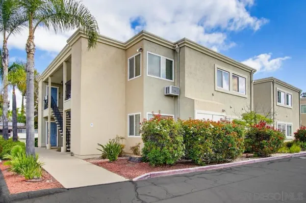 $495,000 | 12745 Robison Boulevard, Unit 18, Poway, CA 92064