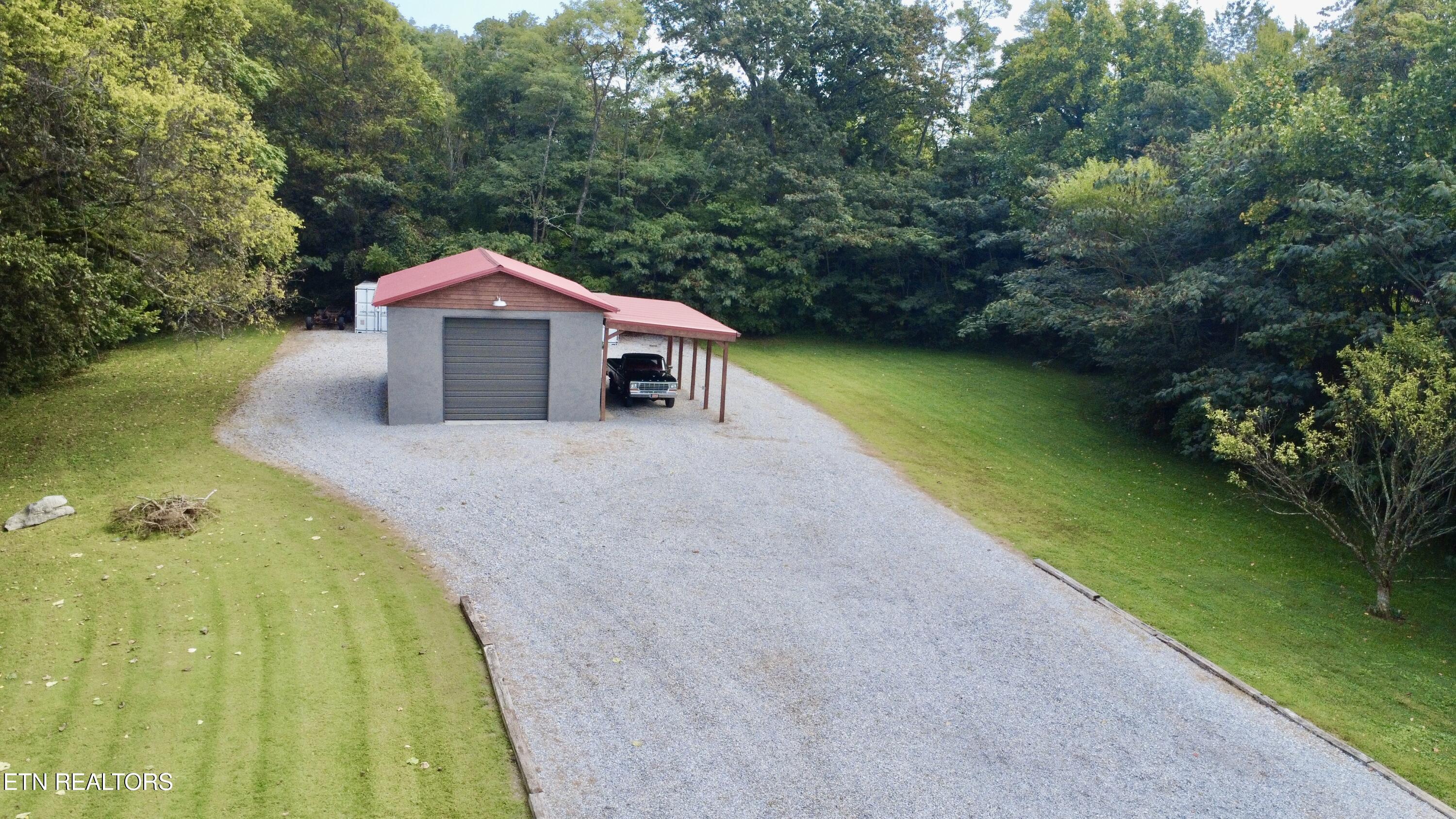 510 Loop Road Knoxville, TN 37934 - Photo 14 of 60 31