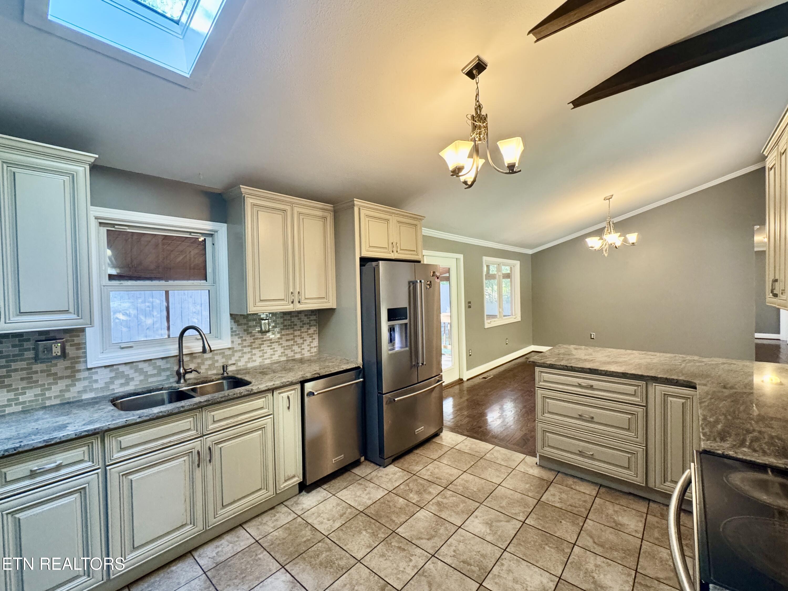 510 Loop Road Knoxville, TN 37934 - Photo 27 of 60 57