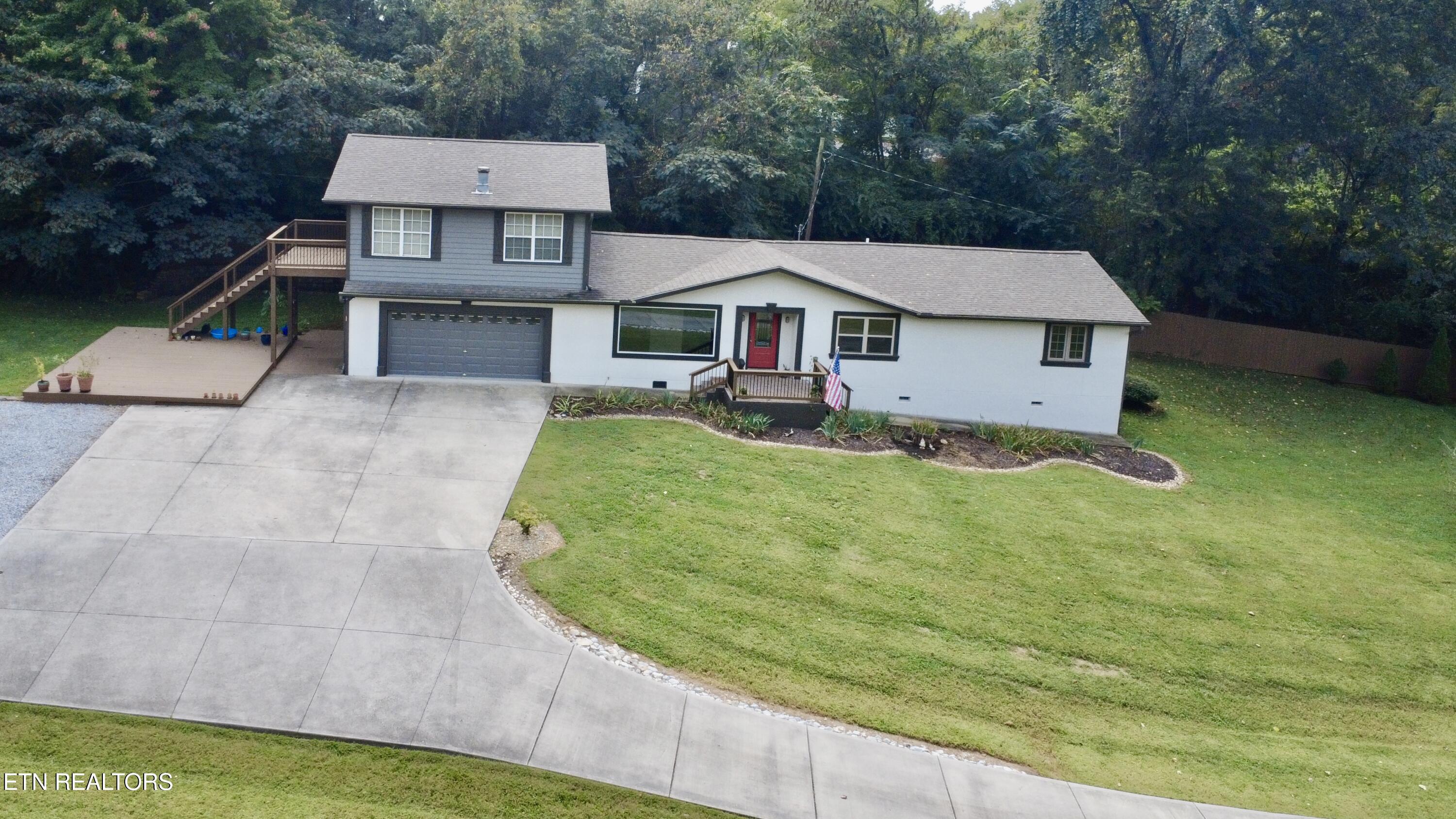 510 Loop Road Knoxville, TN 37934 - Photo 3 of 60 4