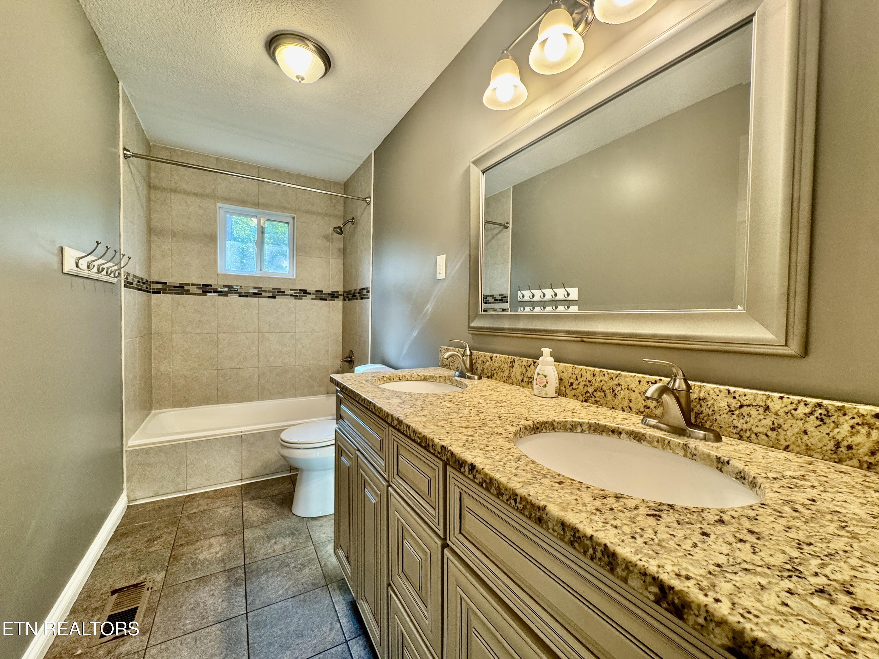 510 Loop Road Knoxville, TN 37934 - Photo 49 of 60 81