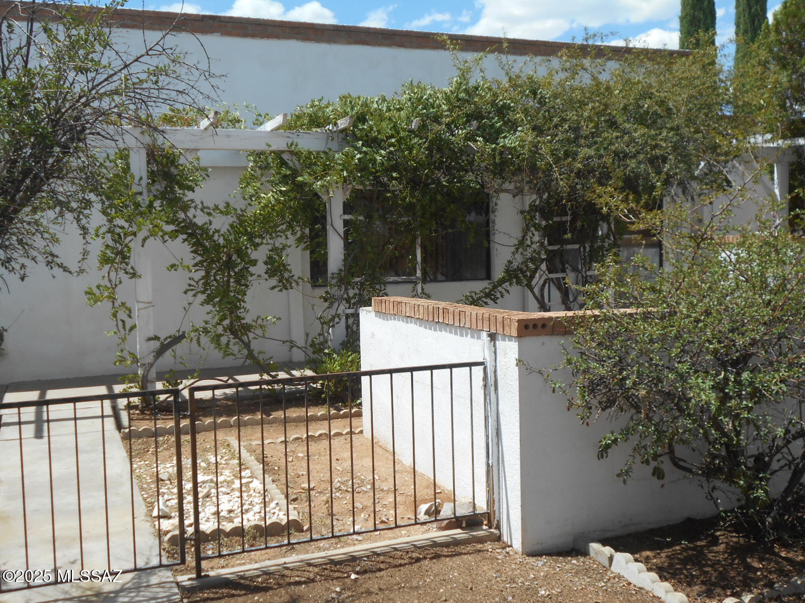 237 North Tracy Road Pearce, AZ 85625 - Photo 1 of 38 Gallery Image 1