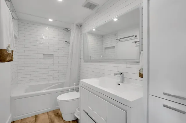 $614,500 | 1839 Middle River Drive, Unit 303, Fort Lauderdale, FL 33305