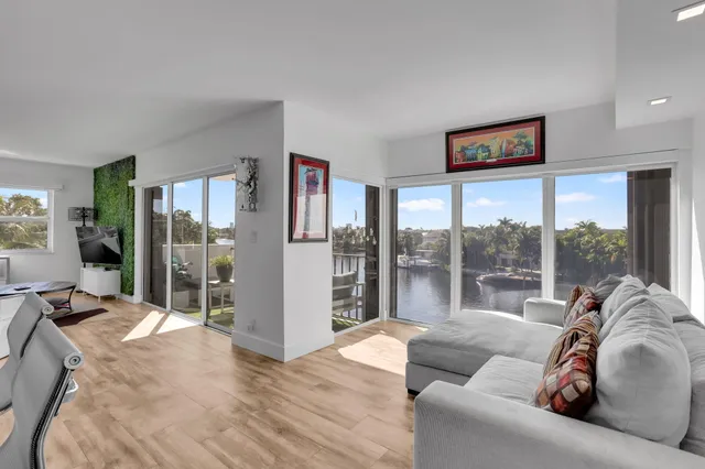 $614,500 | 1839 Middle River Drive, Unit 303, Fort Lauderdale, FL 33305