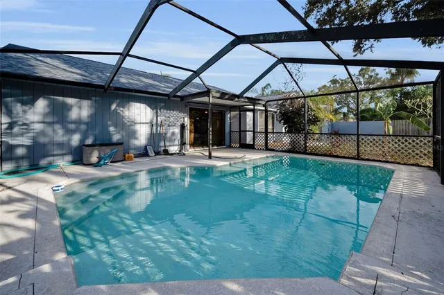 $495,000 | 2733 Nicole Circle, Palm Harbor, FL 34684