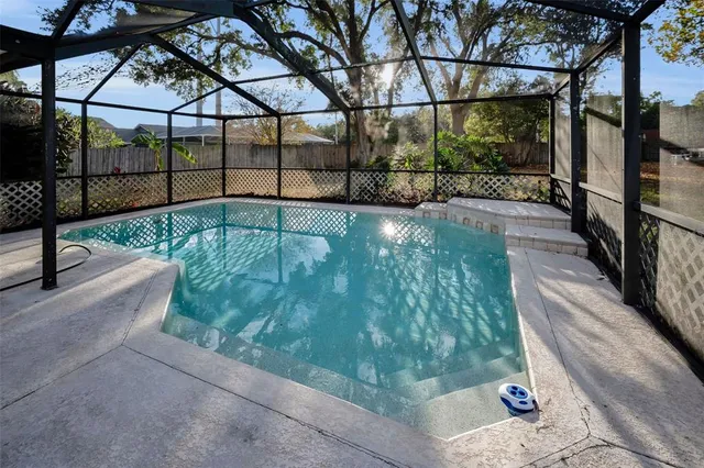 $495,000 | 2733 Nicole Circle, Palm Harbor, FL 34684