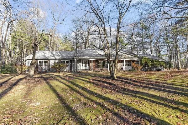 $660,000 | 19 Partridge Hill Road, Harvard, MA 01451