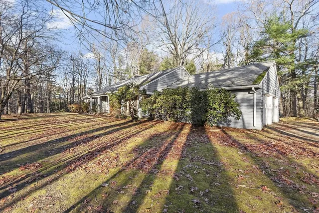 $650,000 | 19 Partridge Hill Road, Harvard, MA 01451