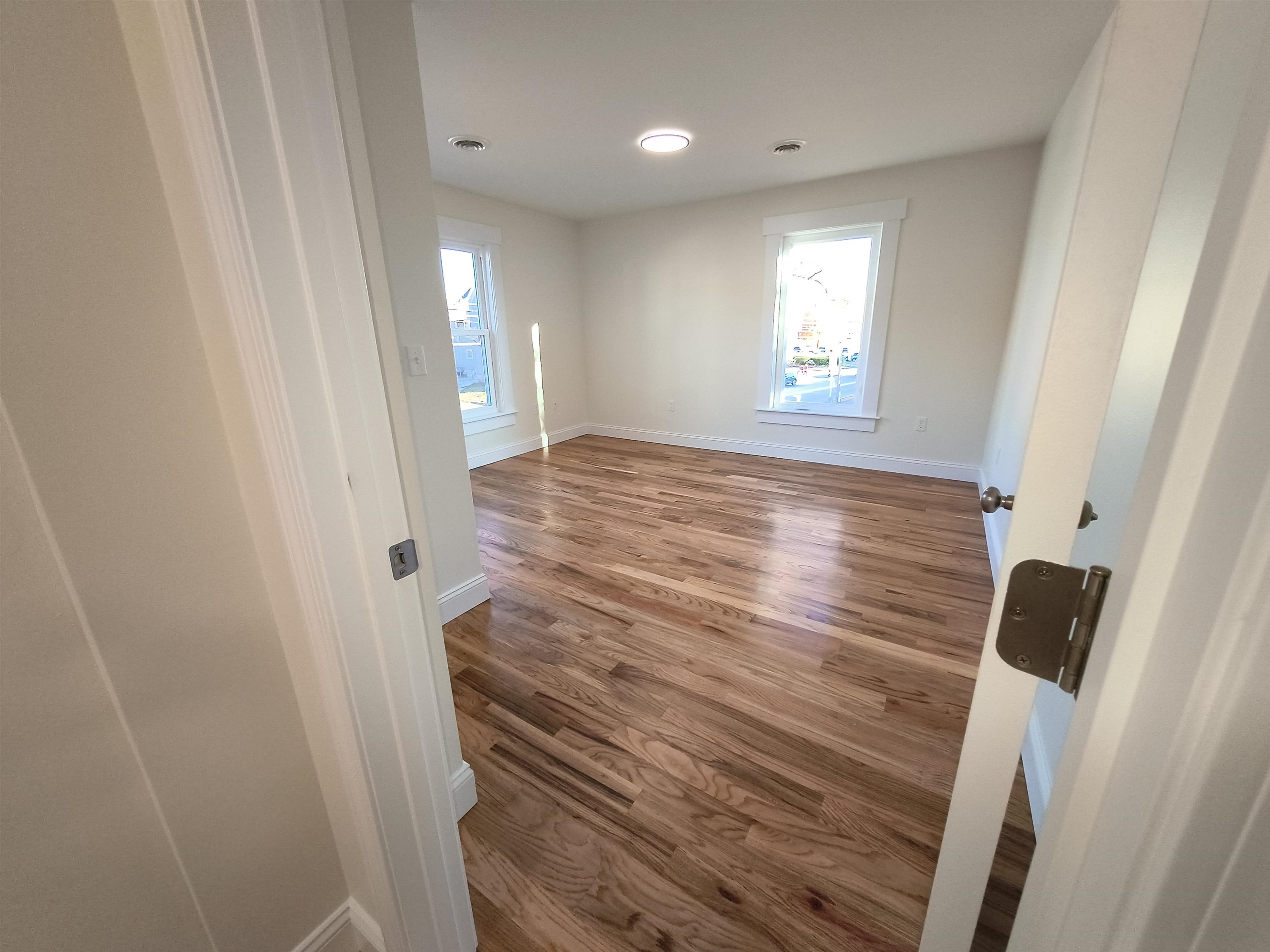 386 Union Avenue, Unit 2 Laconia, NH 03246 - Photo 17 of 38