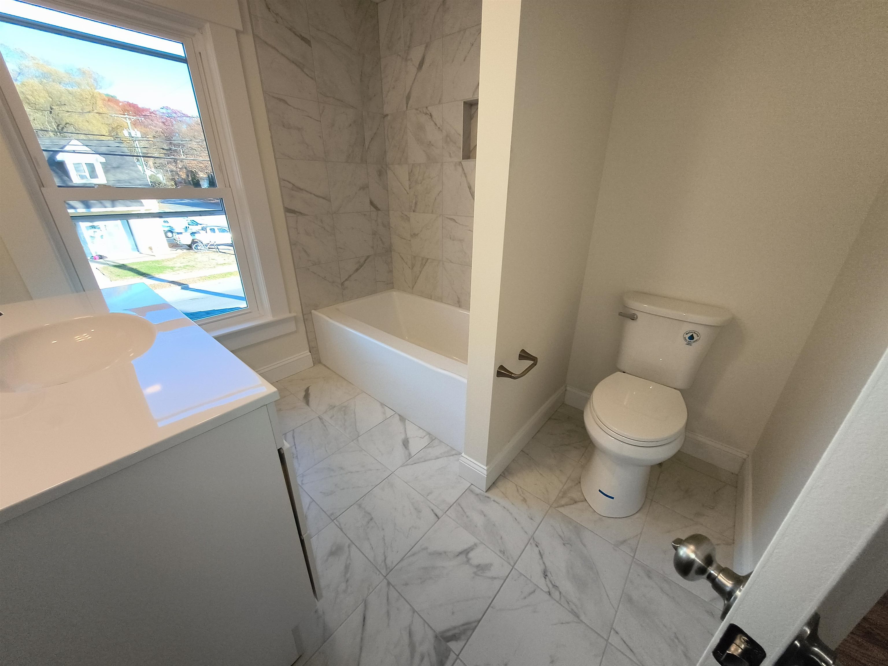 386 Union Avenue, Unit 2 Laconia, NH 03246 - Photo 21 of 38