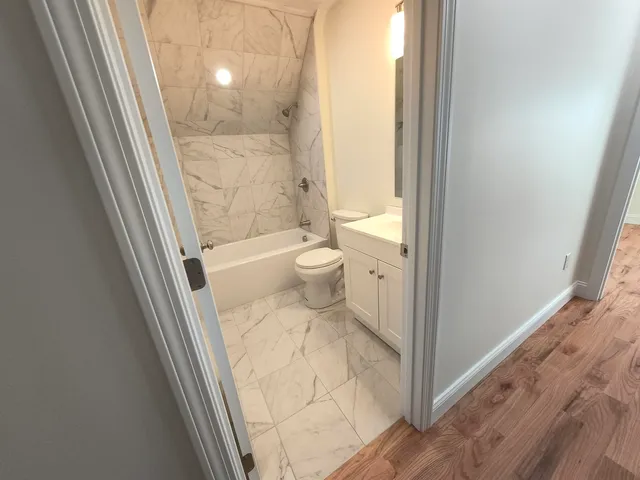 $2,500 | 386 Union Avenue, Unit 2, Laconia, NH 03246