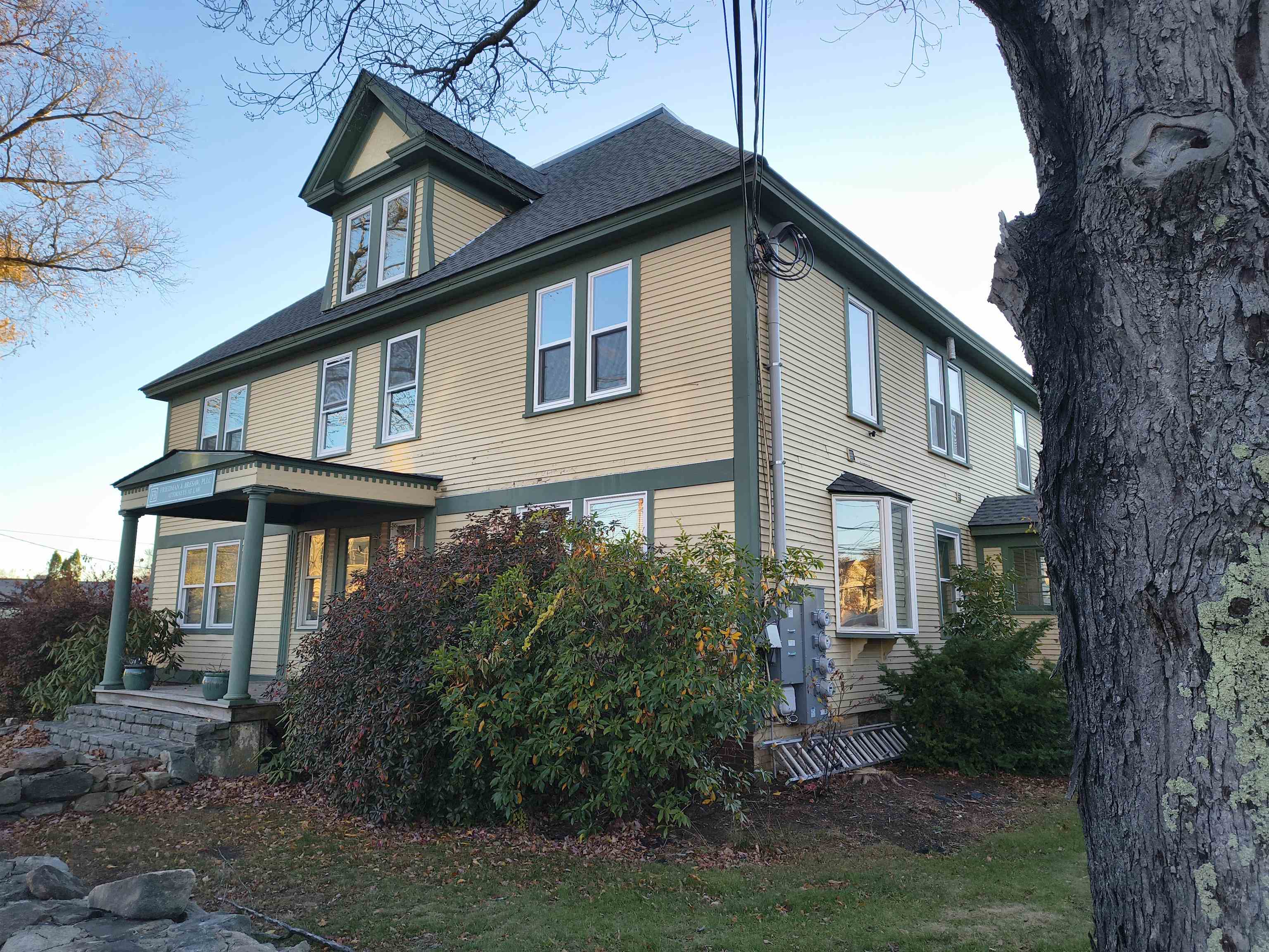 386 Union Avenue, Unit 2 Laconia, NH 03246 - Photo 36 of 38