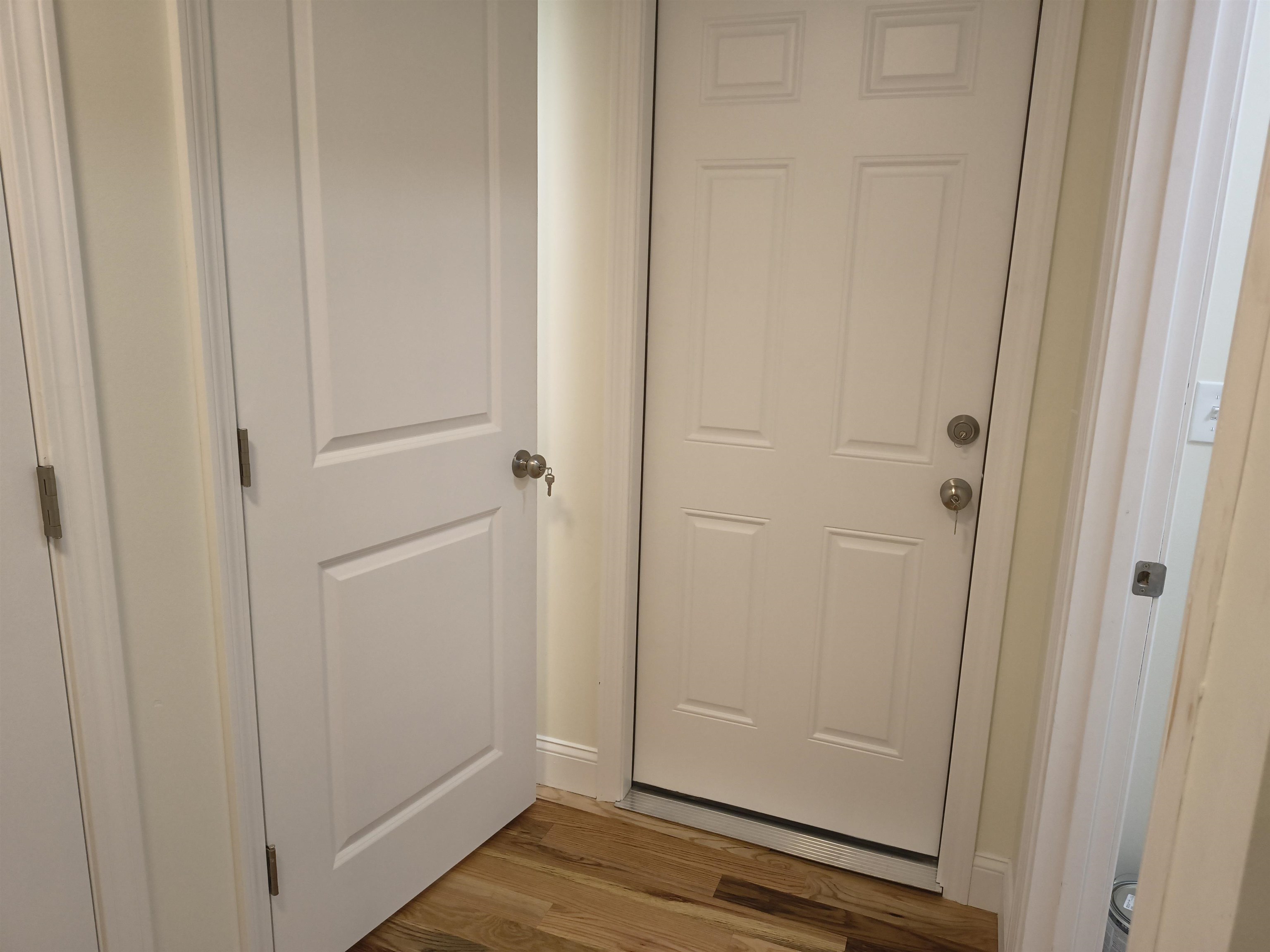 386 Union Avenue, Unit 2 Laconia, NH 03246 - Photo 5 of 38