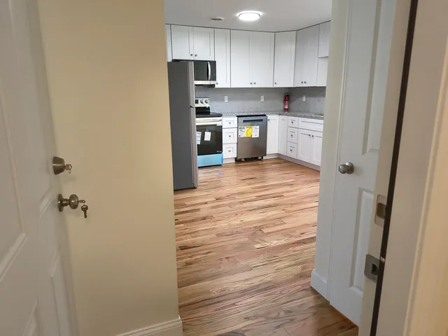 $2,500 | 386 Union Avenue, Unit 2, Laconia, NH 03246