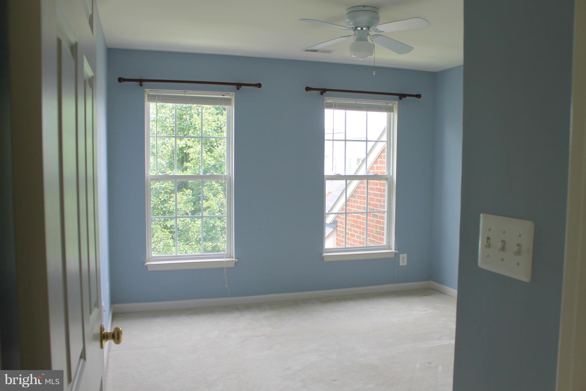 8041 Towering Oak Way Manassas, VA 20111 - Photo 13 of 28 Bedroom