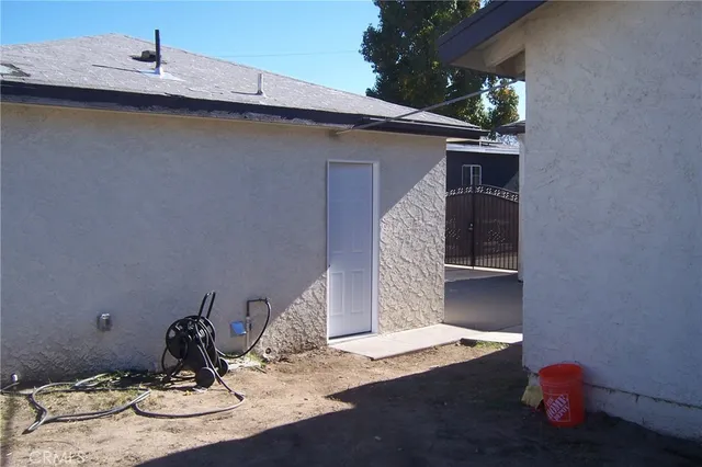 $529,000 | 334 East Country Club Lane, San Bernardino, CA 92404