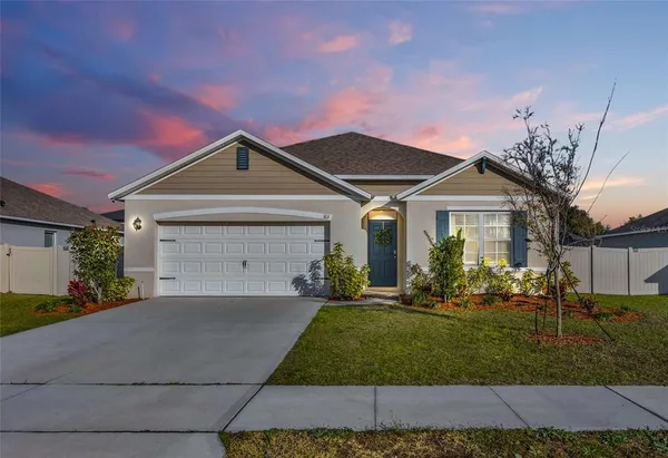 $320,000 | 163 Auburn Grv Boulevard, Auburndale, FL 33823