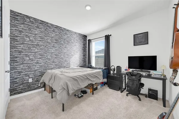 $320,000 | 163 Auburn Grv Boulevard, Auburndale, FL 33823