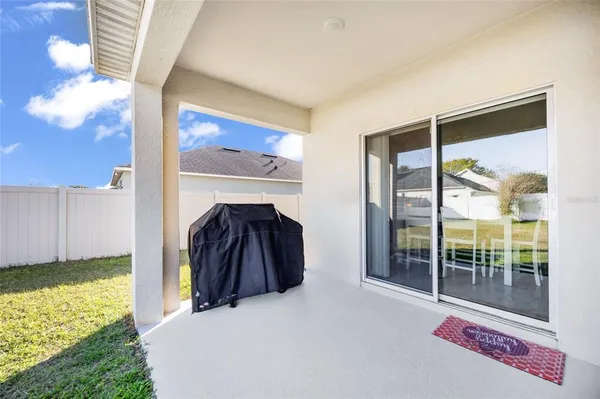 $320,000 | 163 Auburn Grv Boulevard, Auburndale, FL 33823