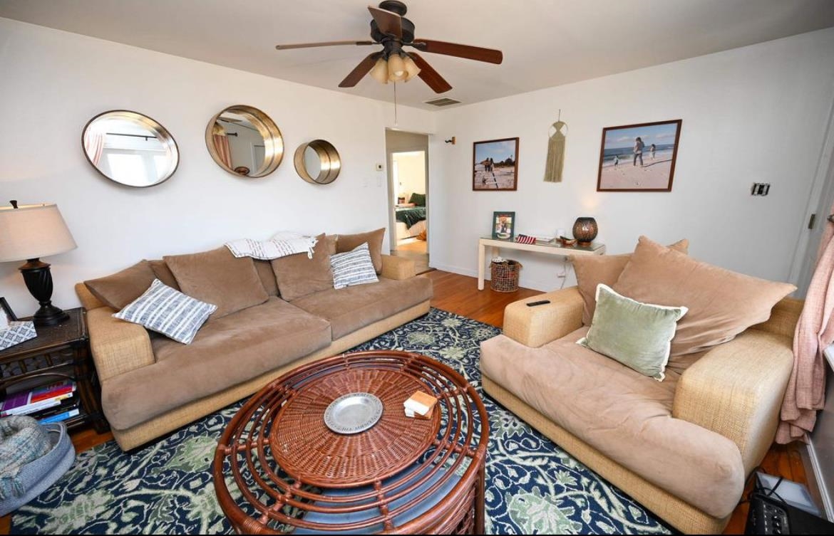 214 Sunray Road Del Haven, NJ 08251 - Photo 6 of 23 a living room with furniture and a large window