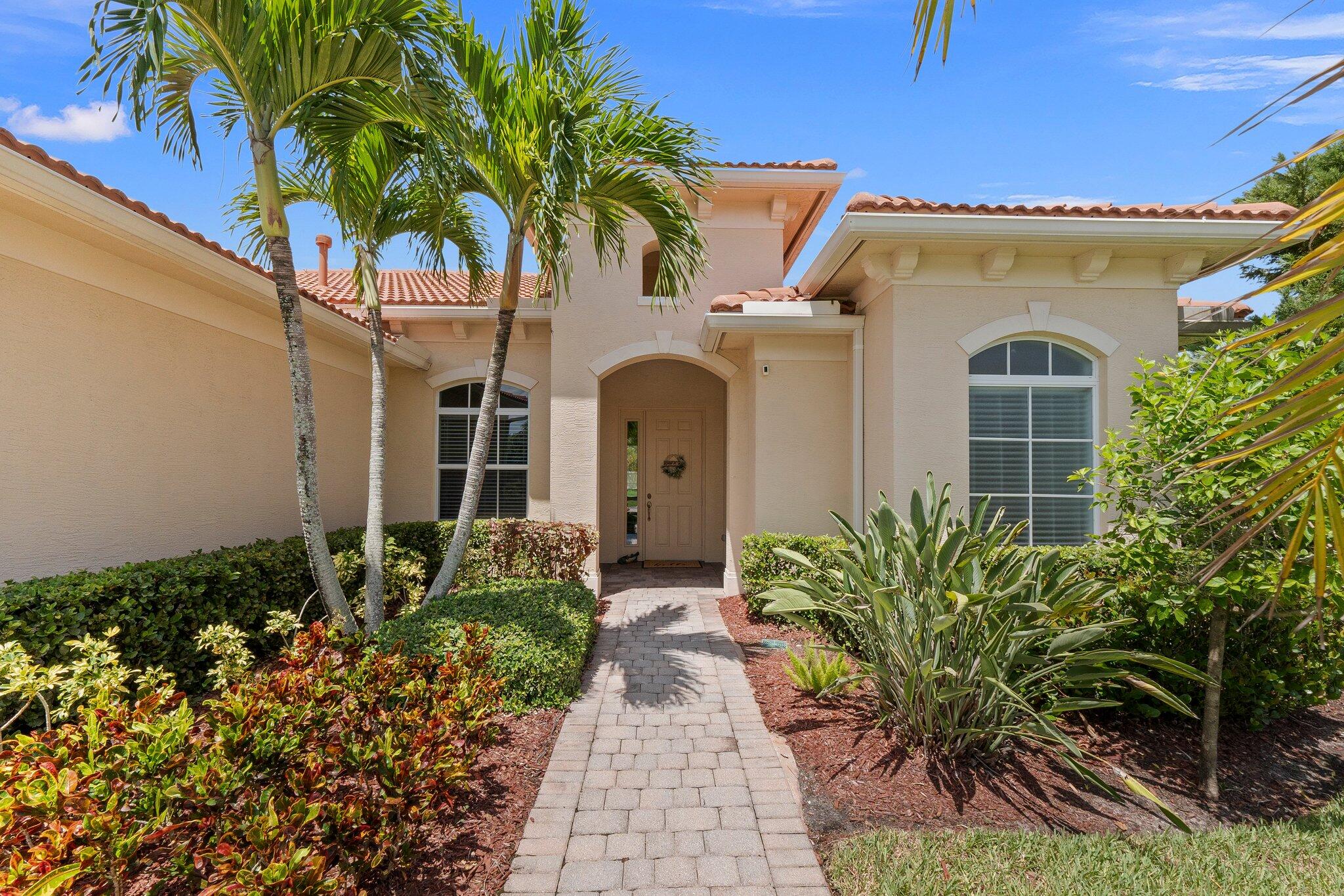 67 Southeast Ethan Terrace Stuart, FL 34997 - Photo 5 of 67 8-web-or-mls-DSC02400