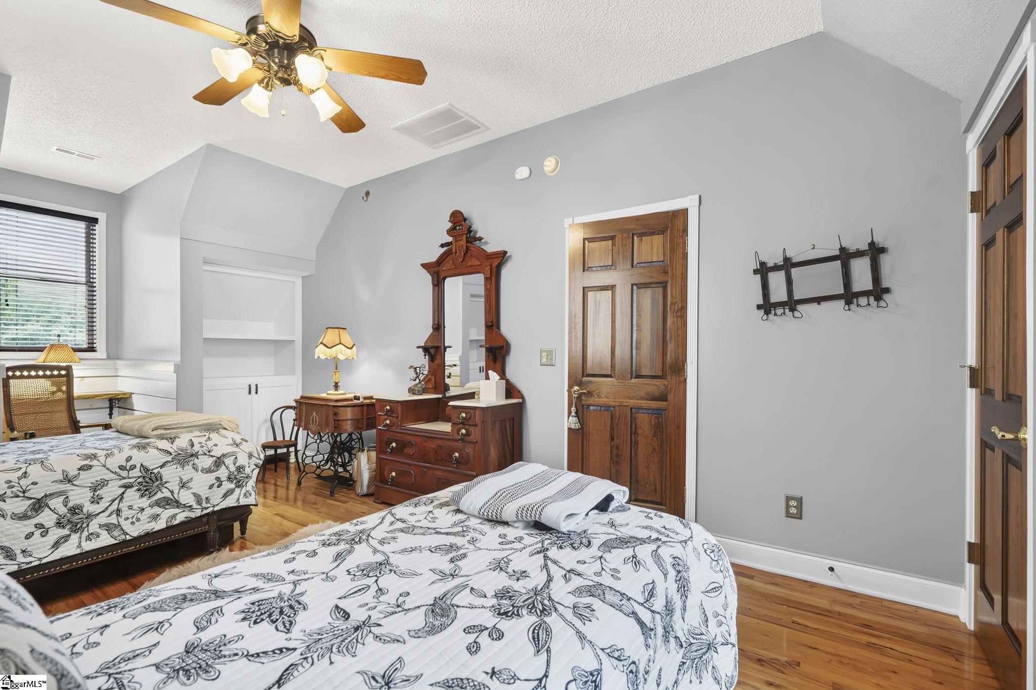 214 Raven Cliff Road Cleveland, SC 29635 - Photo 25 of 46 Gallery Image 25