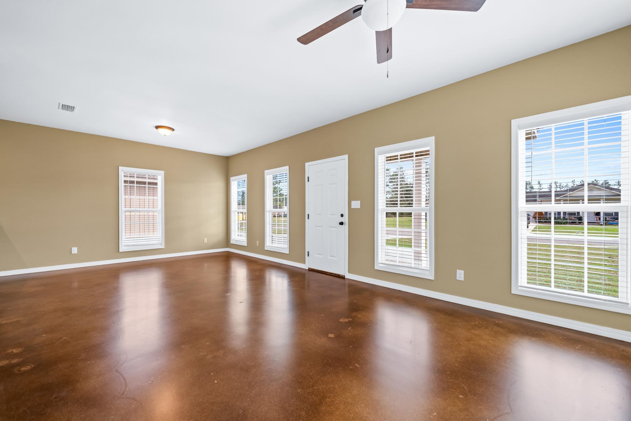 33192 Stables Drive, Unit A Daphne, AL 36527 - Photo 6 of 18