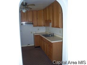 6 Baldwin Road Jacksonville, IL 62650 - Photo 3 of 5 Gallery Image 3