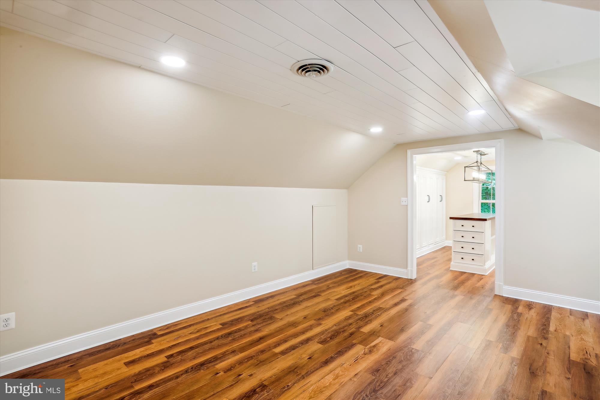 1766 Michael Road Myersville, MD 21773 - Photo 56 of 92 Sitting Room