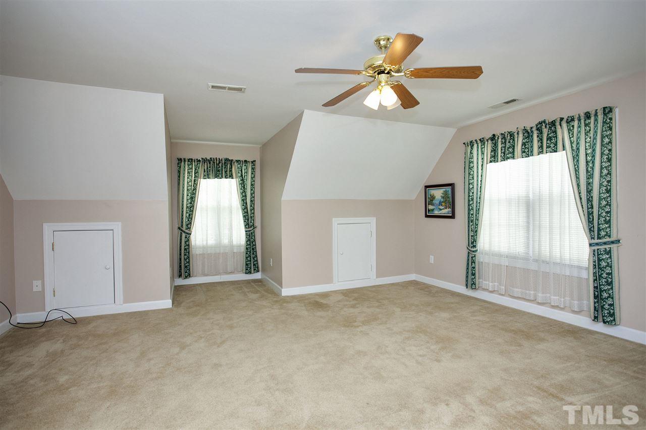 210 Plyersmill Road Cary, NC 27519 - Photo 12 of 19 Gallery Image 12