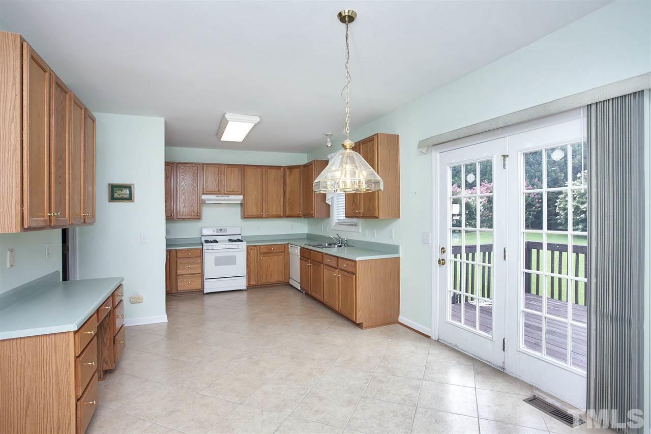 210 Plyersmill Road Cary, NC 27519 - Photo 4 of 19 Gallery Image 4