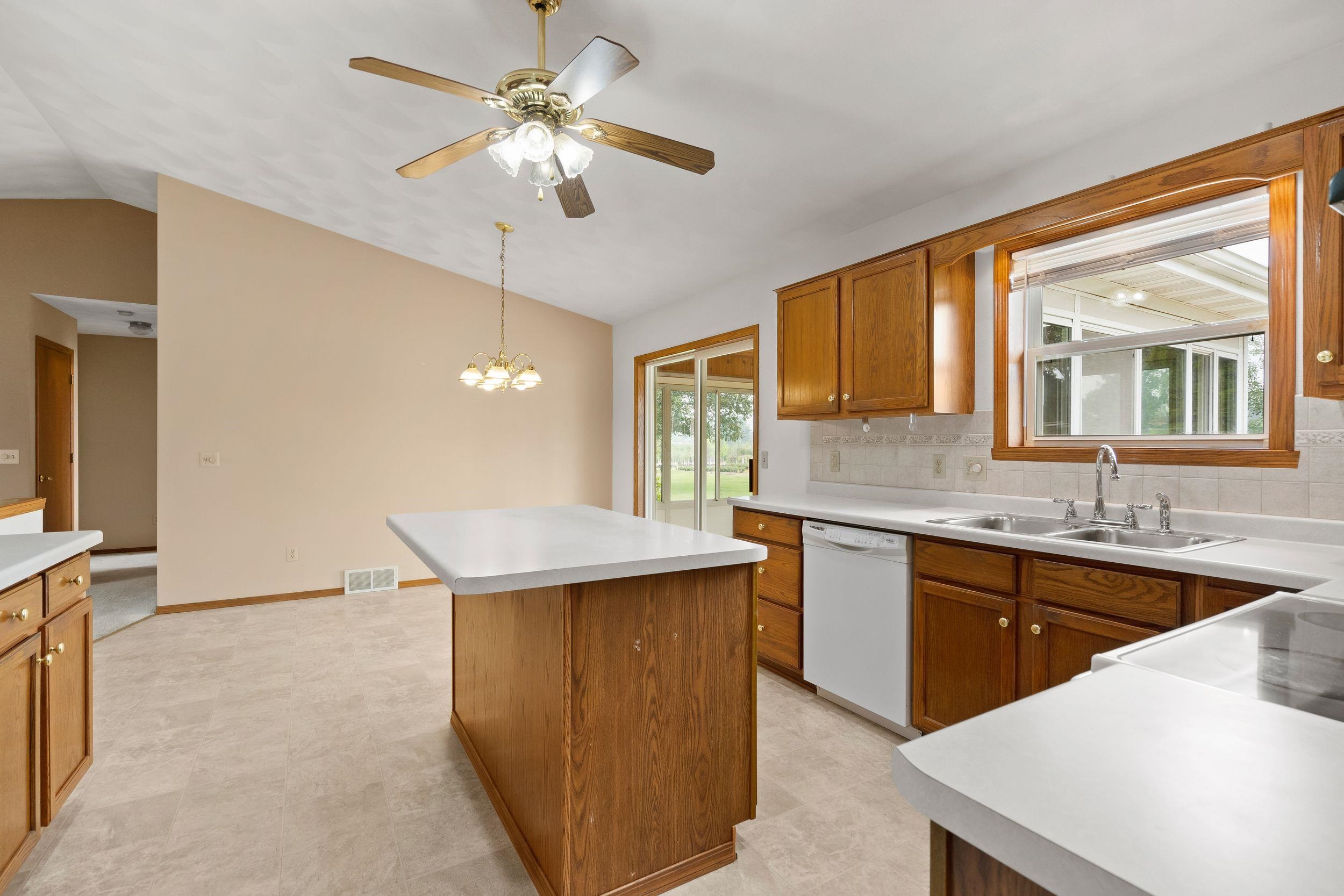 N162 Hopfensperger Road Appleton, WI 54915 - Photo 3 of 45