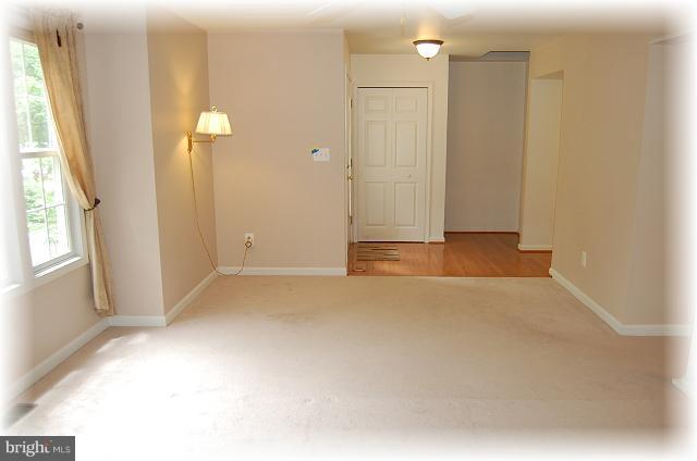 624 Dover Road Pasadena, MD 21122 - Photo 21 of 27 Living Room to foyer