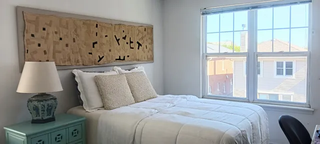 $769,000 | 4922 South Cornell Avenue, Chicago, IL 60615