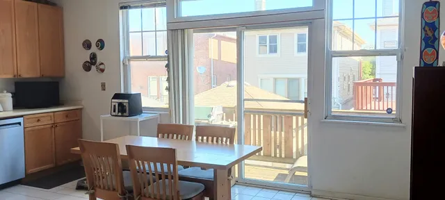 $769,000 | 4922 South Cornell Avenue, Chicago, IL 60615