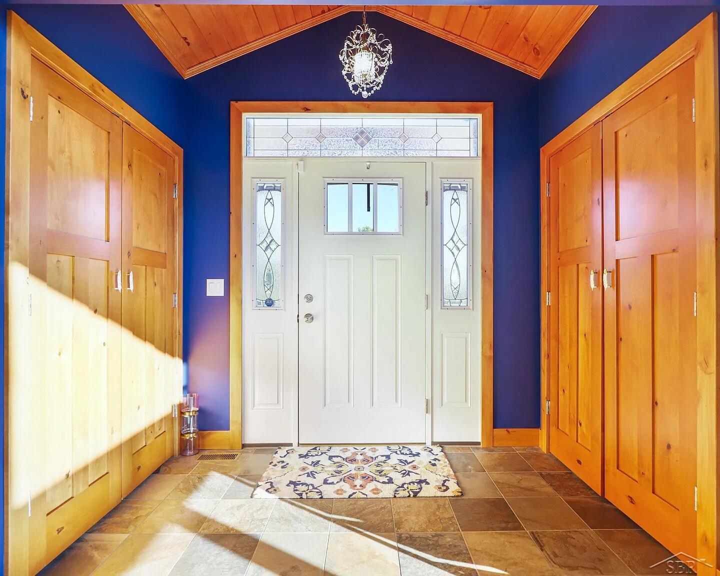 14519 North Linden Road Birch Run, MI 48415 - Photo 10 of 76 entry way