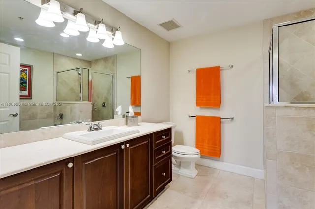 $4,400 | 100 Andalusia Avenue, Unit 301, Coral Gables, FL 33134